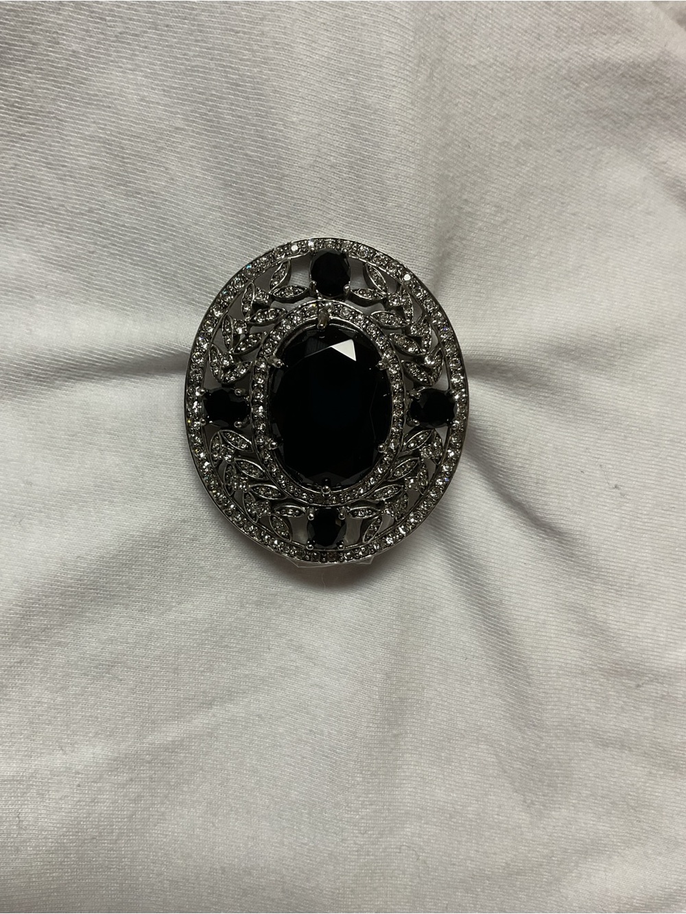 MMA CN CINER Collection Brooch - Picture 3 of 7